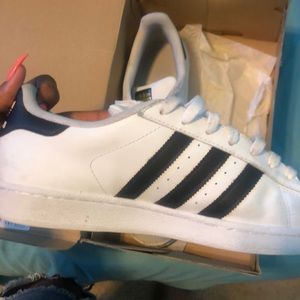 Adidas Superstar classics ( unisex )